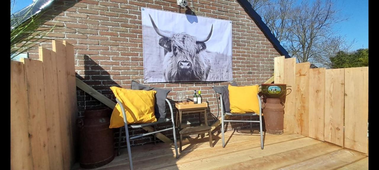 Hotel De Huifkar, Trekkershut Bij Sneek Hommerts Exterior foto